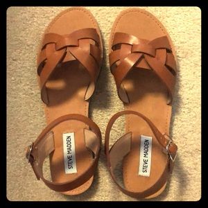 Steve Madden Saar sandals size 8